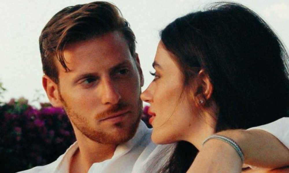 Lavinia e Alessio tornano a Uomini e Donne e smentiscono la crisi: “Lui è un santo!”