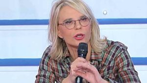 Maria De Filippi: com’era la vita della conduttrice prima dell’incontro con Maurizio Costanzo