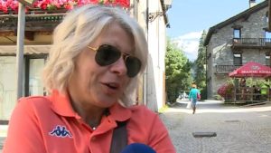 Maria De Filippi: sembra lei ma è una sosia al Tg1