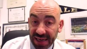 Matteo Bassetti, l’infettivologo si confessa: “La telecamera è una droga”