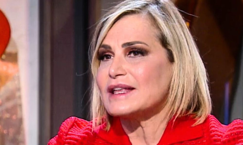 Simona Ventura, un grande pentimento: “Il mio agente pianse”