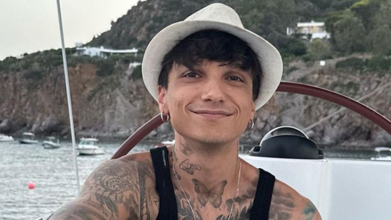 Ultimo, le confessioni del cantante: "Sono ipocondriaco, mi aiuta qualche canna" 41 ultimo ipocondriaco