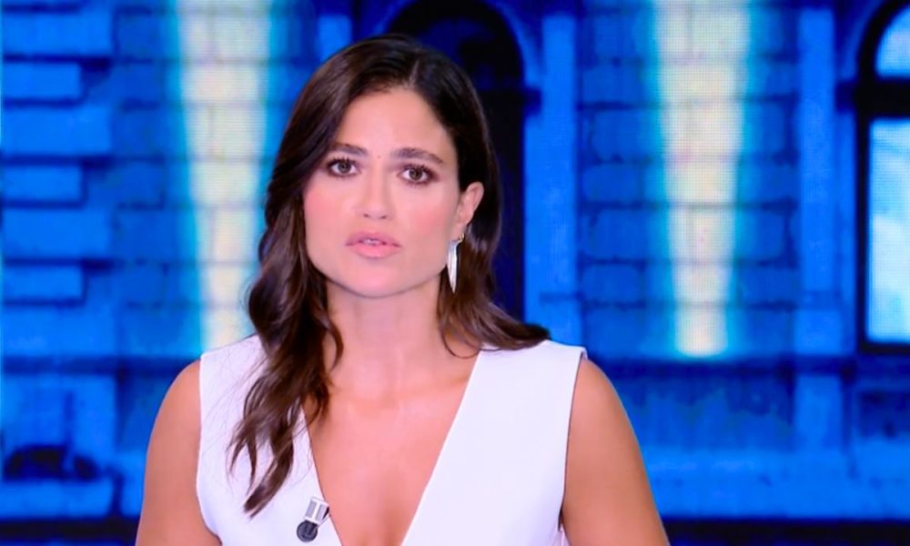 Veronica Gentili: l’addio a Rete 4, l’ultima puntata di Controcorrente