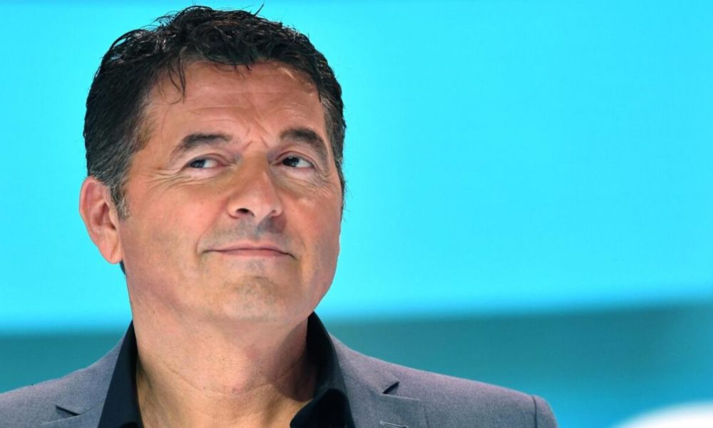 Teo Mammucari nel cast di Ballando con le Stelle: l’annuncio del conduttore