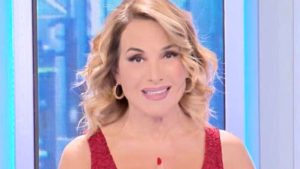 Barbara d’Urso torna in Italia per lavoro: dove la vedremo