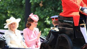 Ancora terremoti nella famiglia reale inglese: le protagoniste ora sono Camilla e Kate