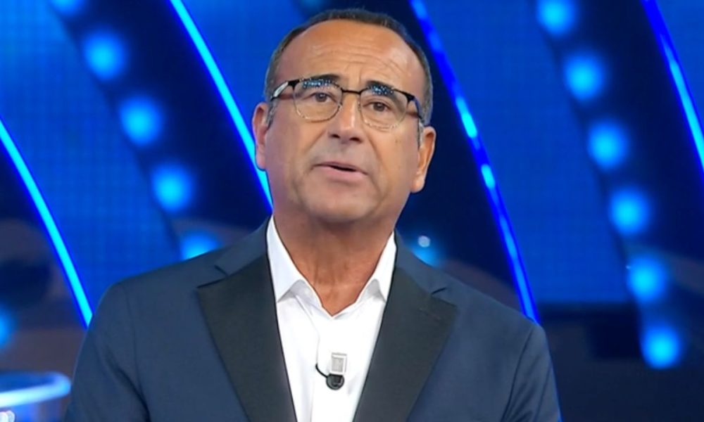 Tale e Quale Show: un concorrente si ritira dal programma