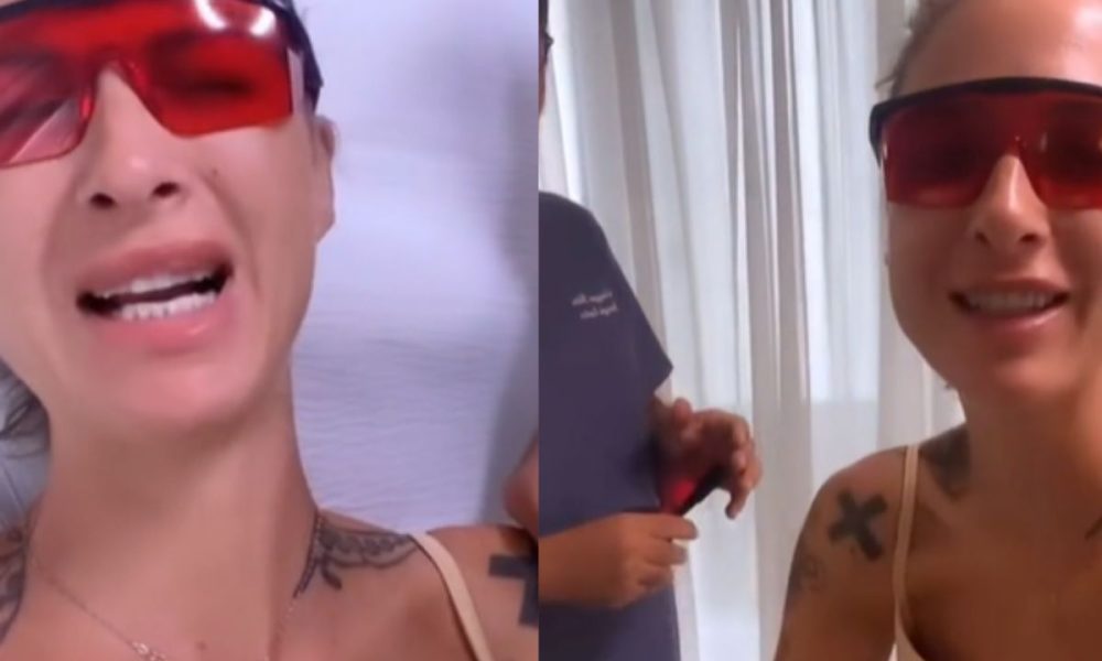 Ema Stokholma cancella i suoi tatuaggi: “Pensateci prima di farli”