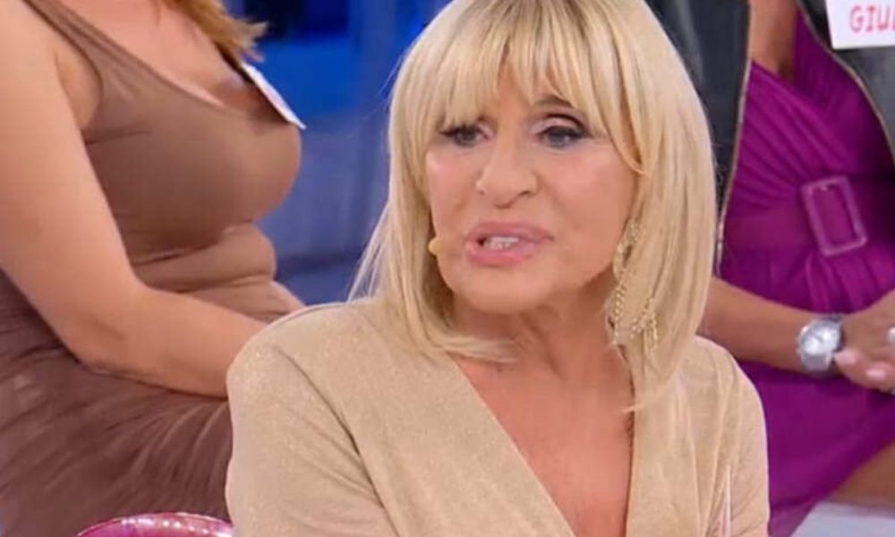 Uomini e Donne: Maurizio sta usando Gemma? In studio è processo al cavaliere