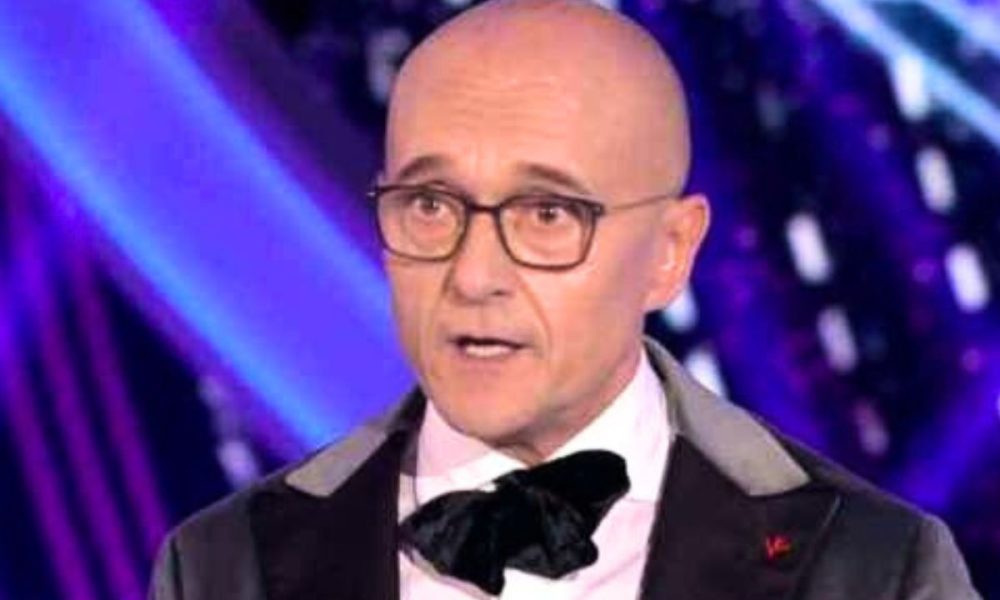 Il GF di Signorini cambia giorno di messa in onda e scappa da Carlo Conti