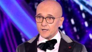 Il GF di Signorini cambia giorno di messa in onda e scappa da Carlo Conti