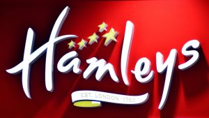 Hamleys arriva in Italia: il negozio di giocattoli più bello del mondo apre a Milano