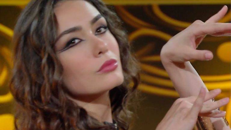 chi è gatta nera lavinia abate