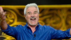 Pino Insegno crolla agli ascolti: va sempre peggio in tv