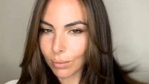 Micol Olivieri racconta le insicurezze adolescenziali: “Allo specchio vedevo un mostro”
