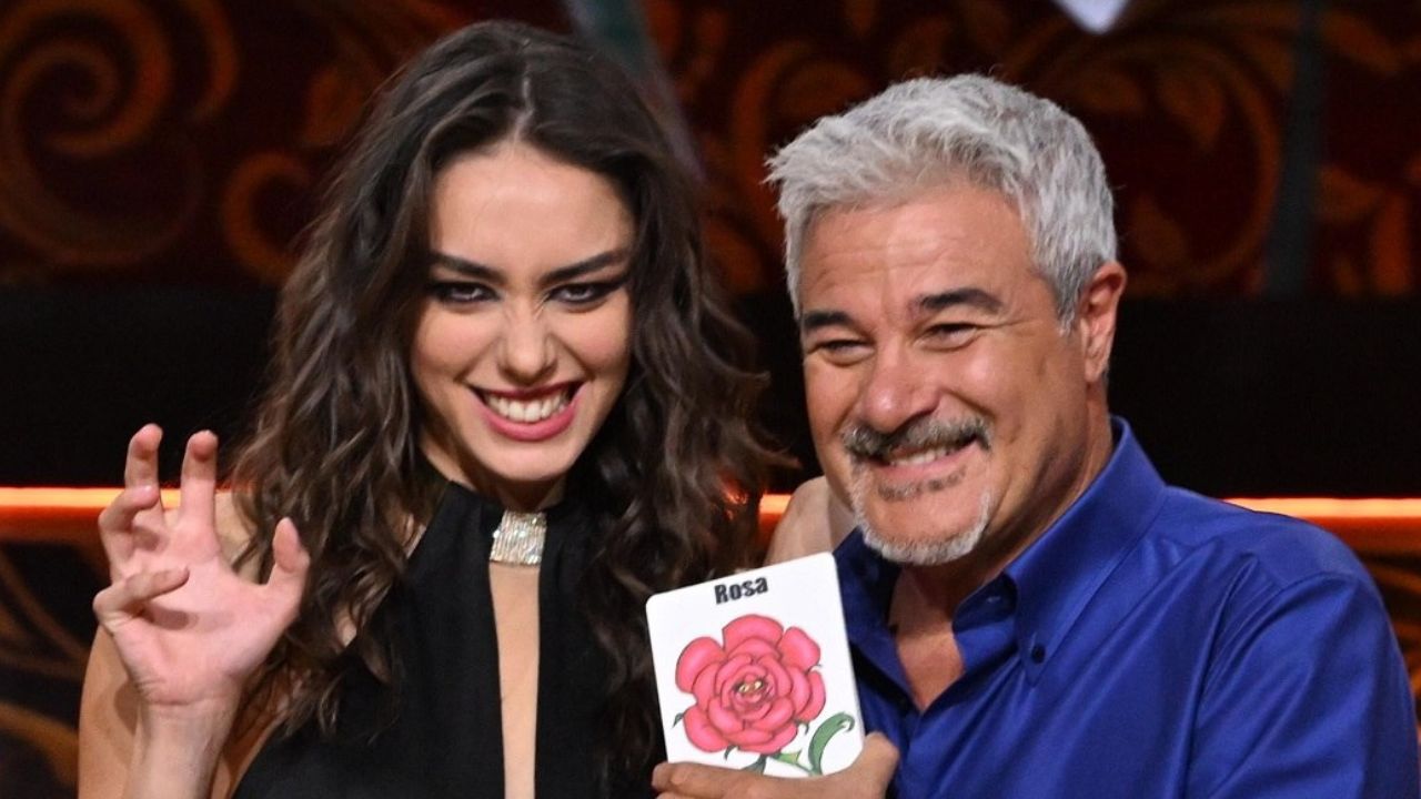 Pino Insegno, critiche a non finire: "Guardato solo da amici e parenti" 41 pino insegno