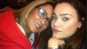 Romina Power, l’inno alla bellezza della figlia: lo scatto accanto ad una statua particolare