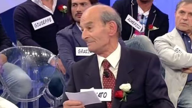 uomini e donne lutto donato