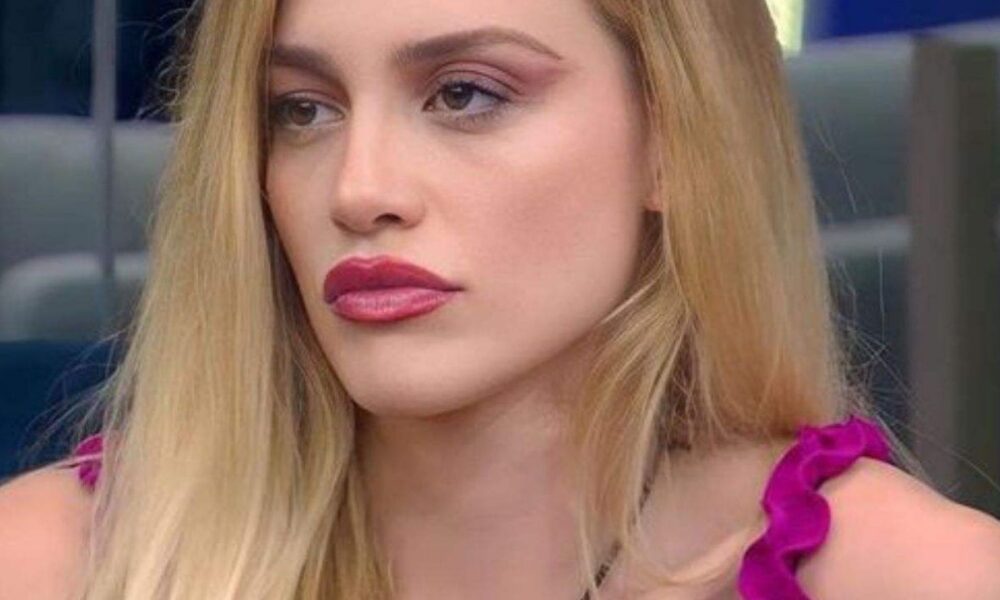 GF: Heidi Baci abbandona la Casa in piena notte. Cosa è successo