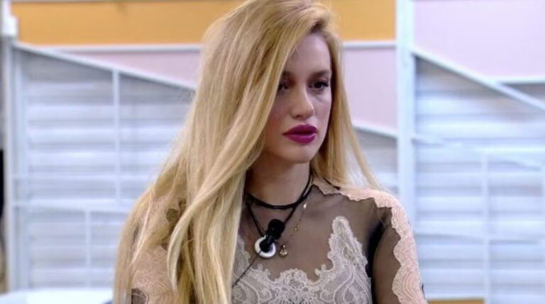 Heidi Baci (2)