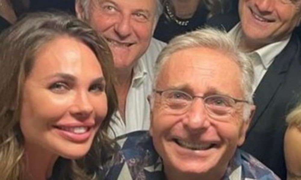 Ilary Blasi criticata sul web per il suo aspetto
