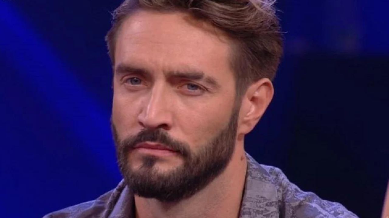 Soleil Sorge segue Alex Belli a Tale e Quale Show: "É bravo, sa intrattenere" 41 alex belli tale e quale soleil