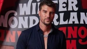 Andrea Damante irriconoscibile: il dubbio dei fan sui ritocchi estetici