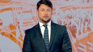 La reazione di Andrea Giambruno dopo la separazione da Giorgia Meloni: “Sta sotto un treno”