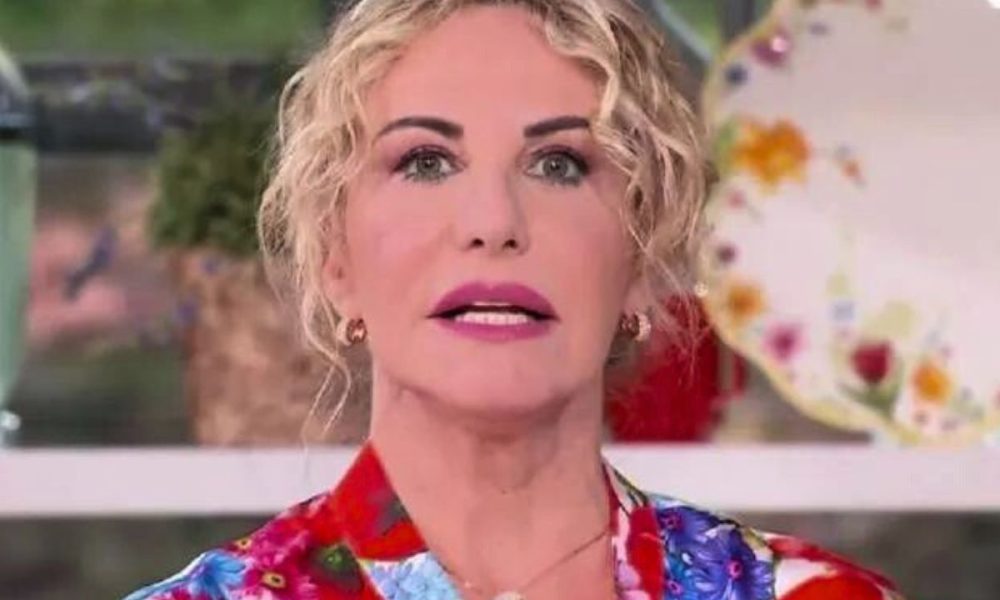 É sempre mezzogiorno: perché Antonella Clerici non va in onda martedì 10 ottobre