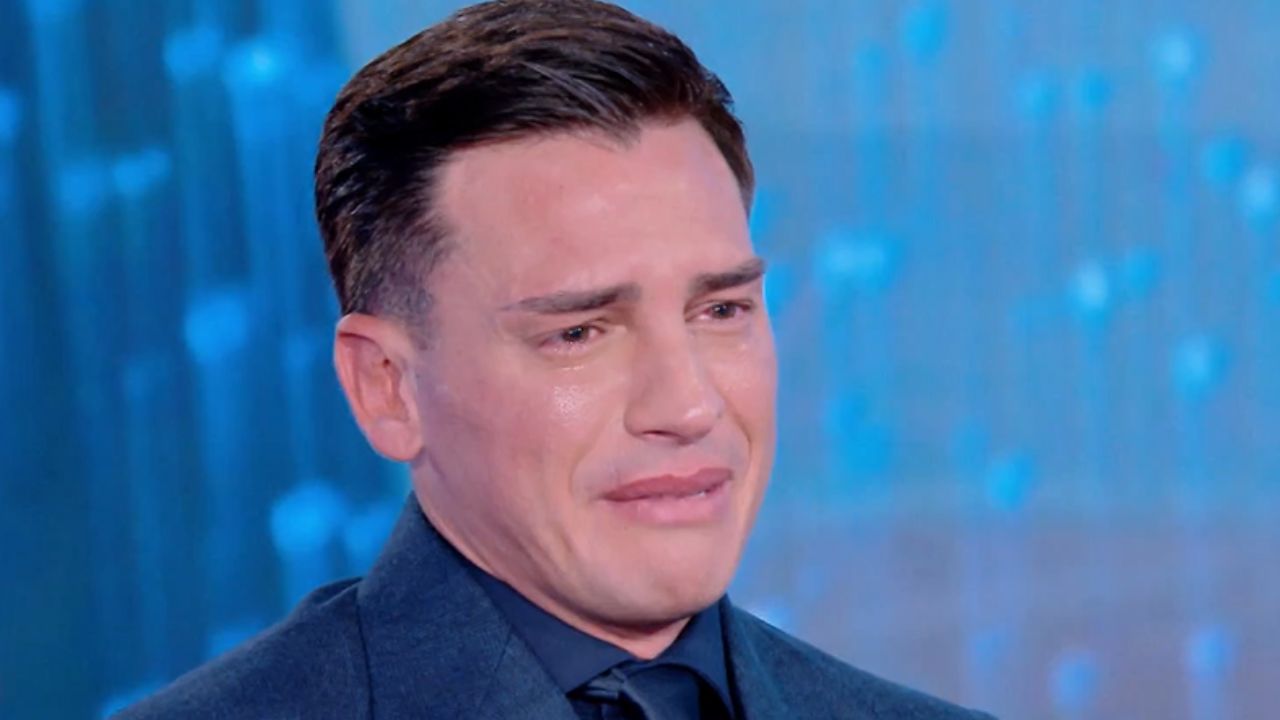 Alessandro Basciano in lacrime a Verissimo: "Amo Sophie, sono distrutto" 41 basciano verissimo