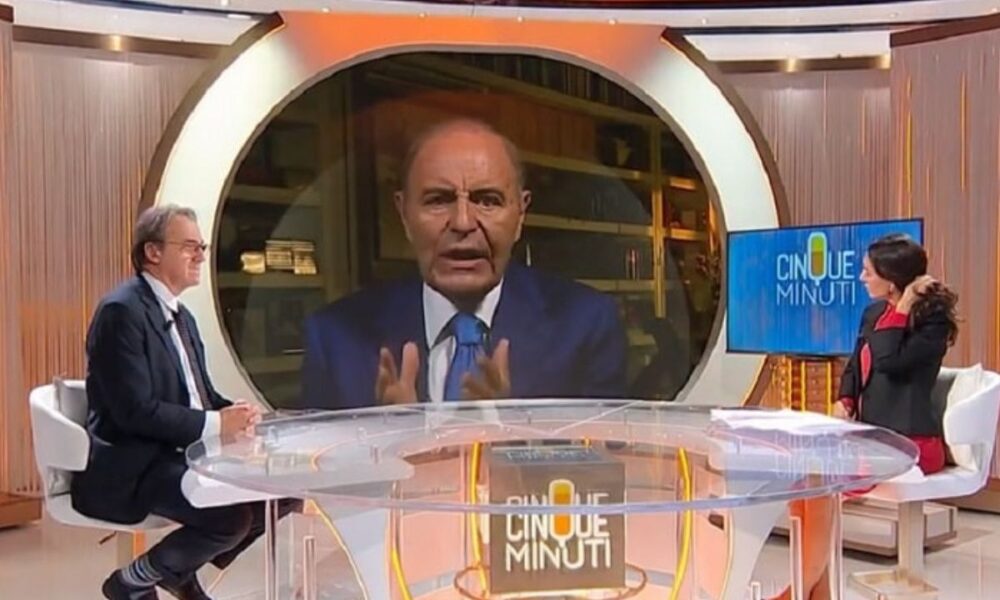 Bruno Vespa positivo al Covid: il giornalista conduce da casa sua