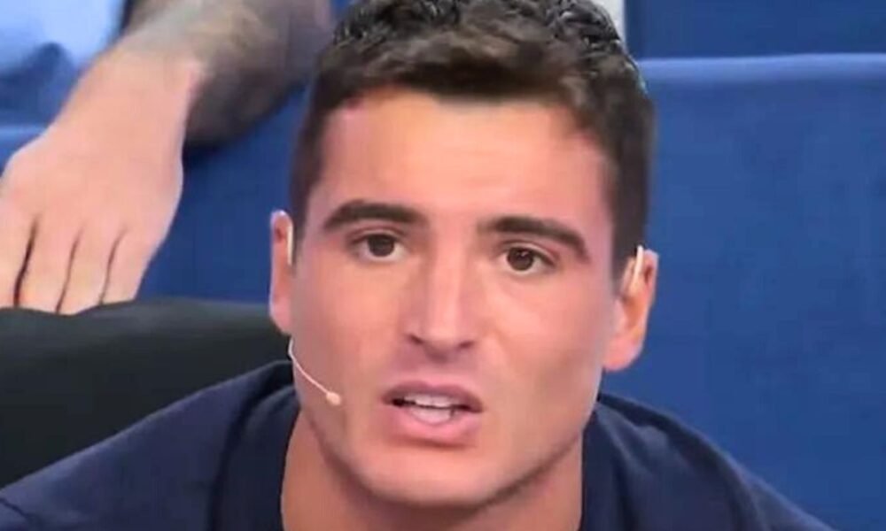 Doppio “due di picche” a Uomini e Donne: anche Carlo chiude con Manuela
