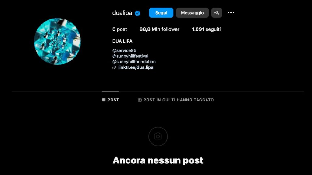 Dua Lipa: mistero sui social, non c'è più nulla su Instagram 42 dua lipa instagram