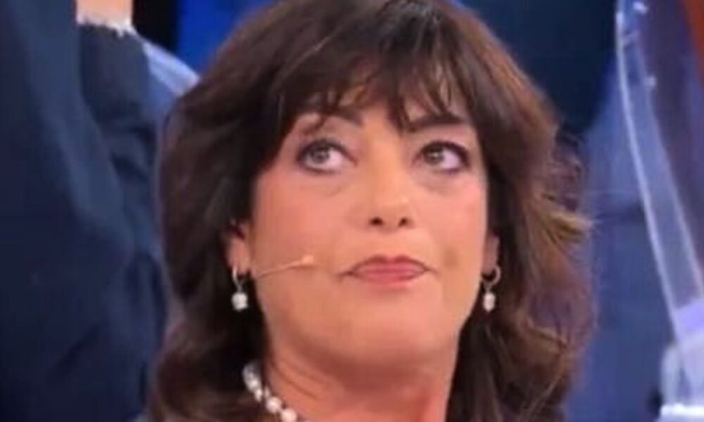 “Non sono certa di reggere”: Elena commenta le difficoltà con Maurizio