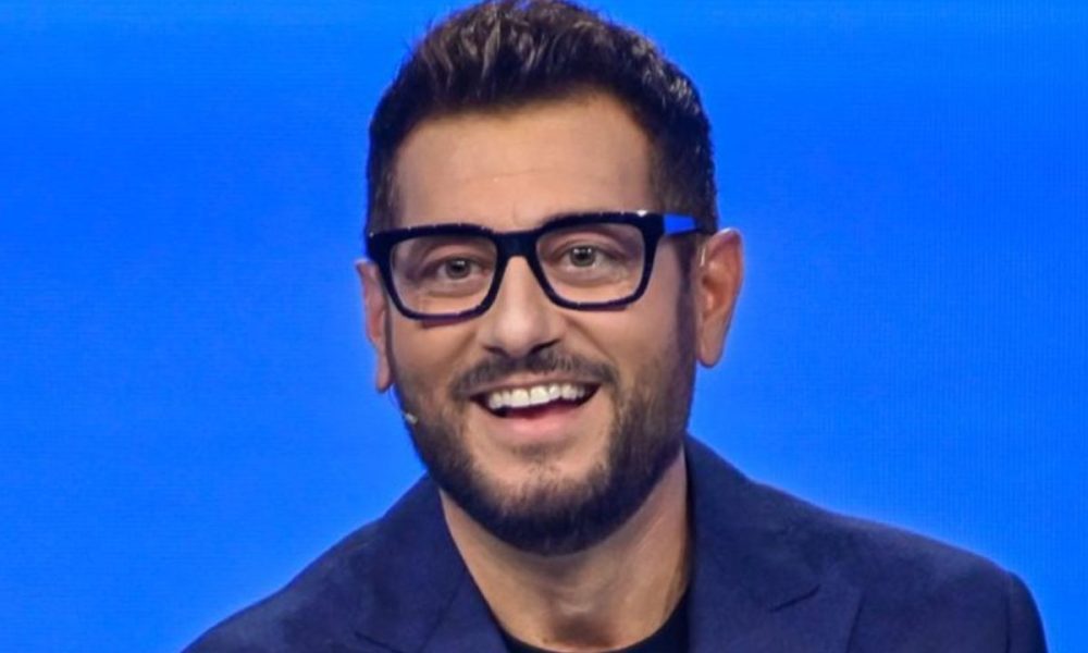 Tilt – Tieni il tempo: orario e puntate del game show di Enrico Papi