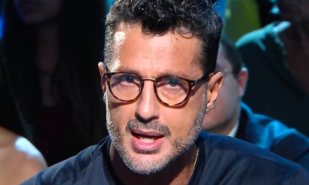 Fabrizio Corona, bomba di fine anno: “4 titolari dell’Inter sono gay”