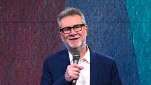 Fabio Fazio al top agli ascolti tv su Nove: “Presto un ospite di grandissimo livello”