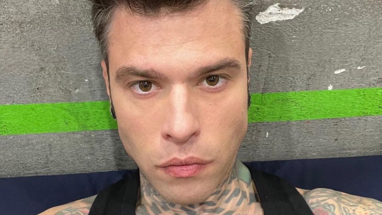Fedez migliora, ma resta in ospedale: "Situazione delicata" 41 Fedez