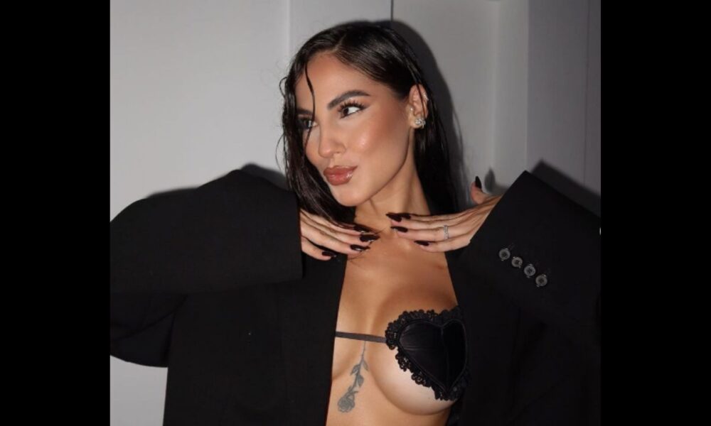 Giulia De Lellis, la confessione sul Botox: “Chi ha la fronte rigida mente!”