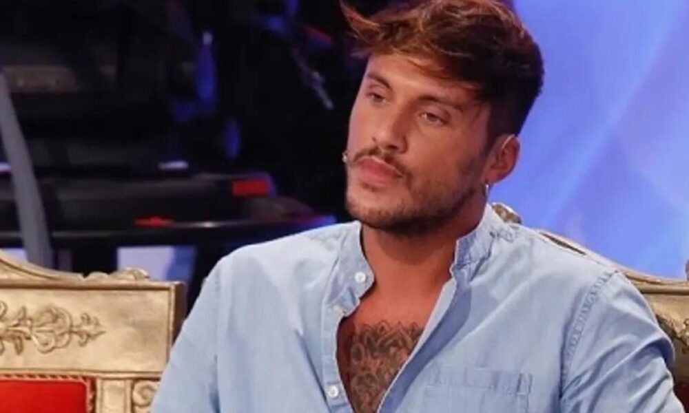 Ex tronista di Uomini e Donne su Basciano: “Ha tradito Sophie, chi gli crede è stolto”