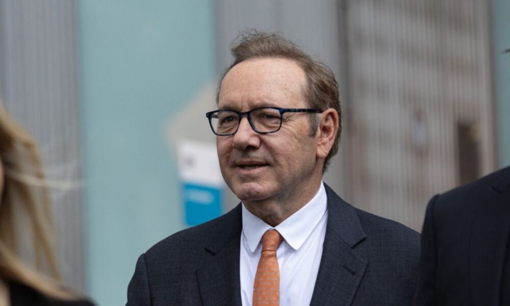 Kevin Spacey ricoverato d’urgenza: “Sintomi di un infarto”