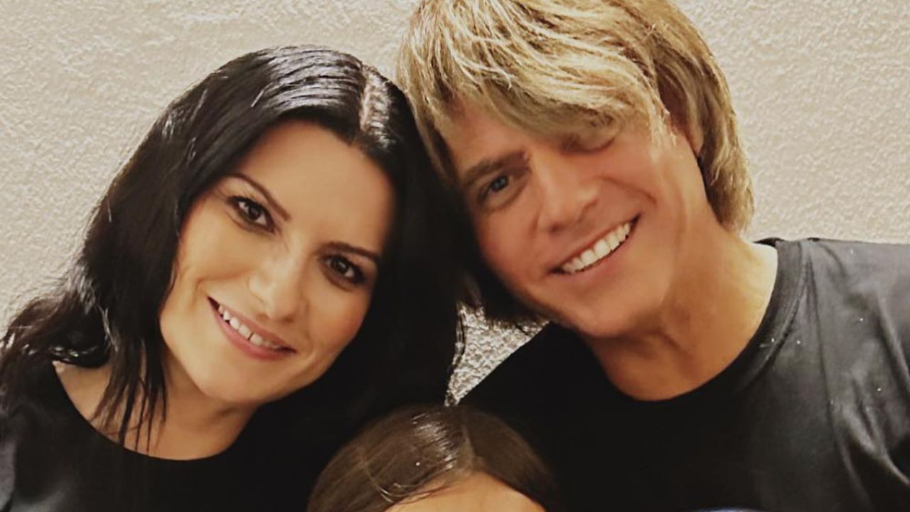 Laura Pausini pazza di Paolo Carta: "C'è ancora un'attrazione pazzesca" 41 pausini paolo carta