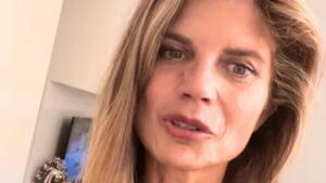 Laura Ravetto: la raccolta fondi è per la Lega, ma il premio è una giornata con lei