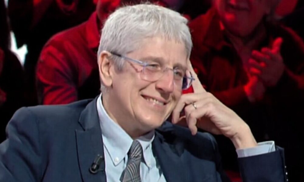 Mario Giordano: le lacrime in diretta dopo il videomessaggio
