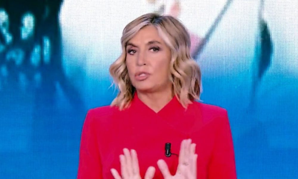 Ascolti tv pomeriggio 6 ottobre: il trash non ripaga Myrta Merlino