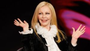Patty Pravo senza filtri a Belve: “Chi è che fa questo mestiere senza anfetamina?”