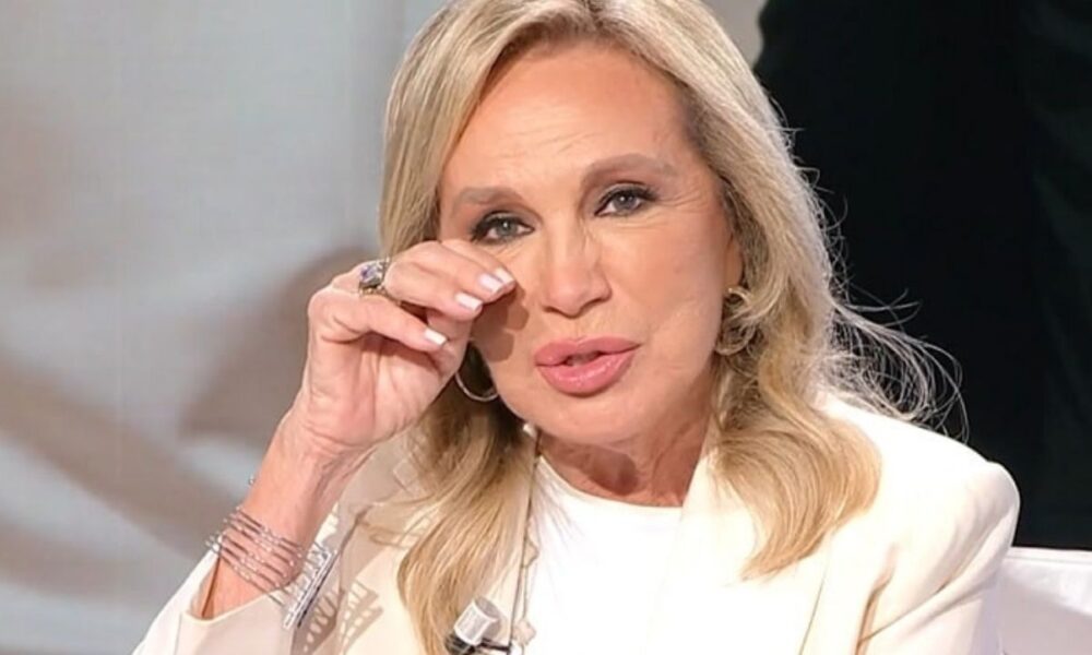 Rosanna Lambertucci, confronto in diretta con la figlia: “Lasciare tuo padre fu un errore”
