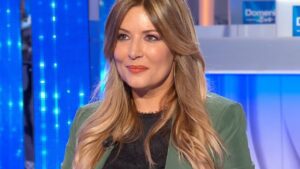 Selvaggia Lucarelli sui concorrenti di Ballando: le parole su Wanda Nara e la frecciatina a Teo Mammucari