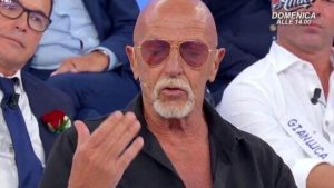 Silvio e Donatella, il chiarimento: “Non pensare che voglio solo andare a letto”