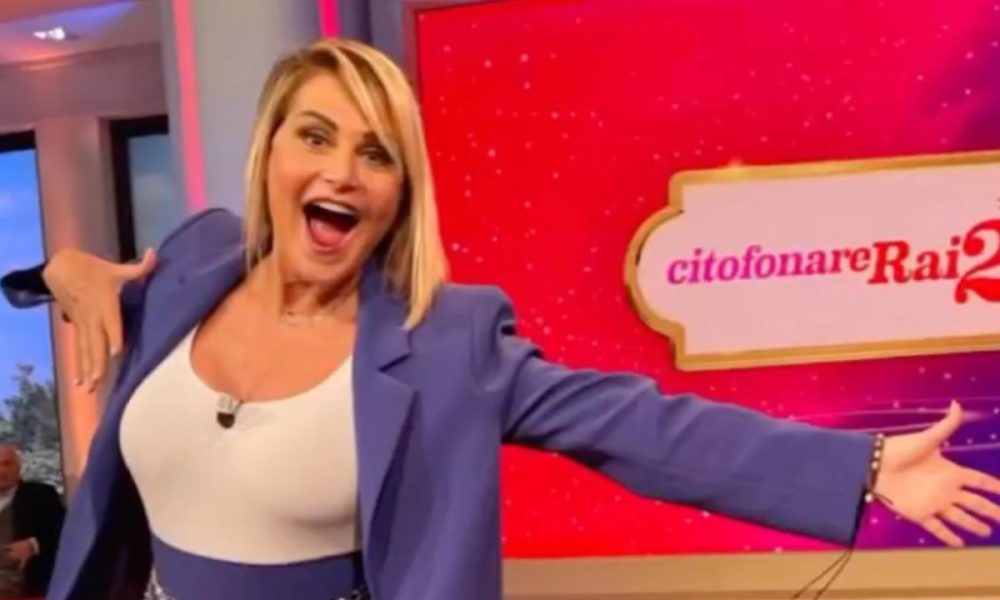 Simona Ventura, il consiglio alla Rai: “Torni ai reality show”